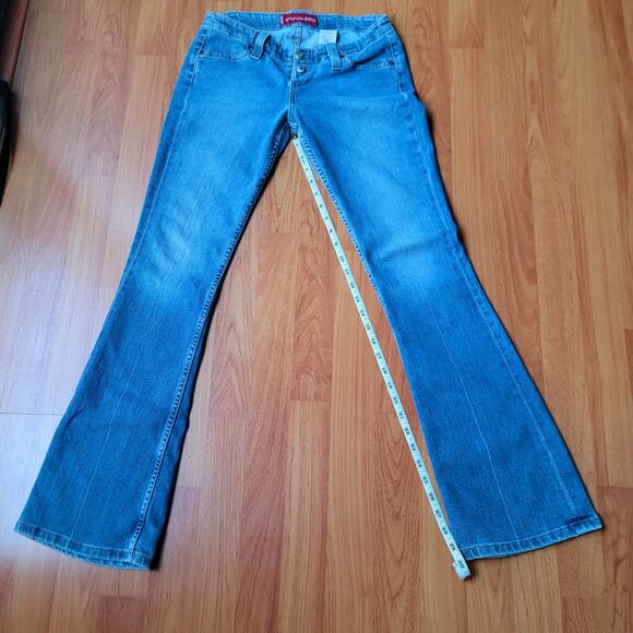 Levi’s Superlow Rise Womens Retro Jeans Size03 Junior Blue Denim 60s 70s Vintage - Picture 8 of 11